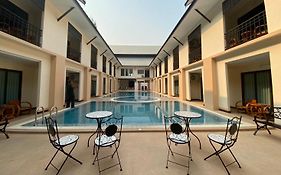 Peacock De Pai Hotel
