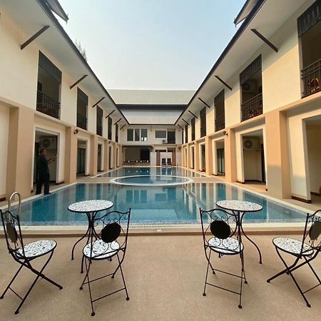 Peacock De Pai Hotel Exterior photo